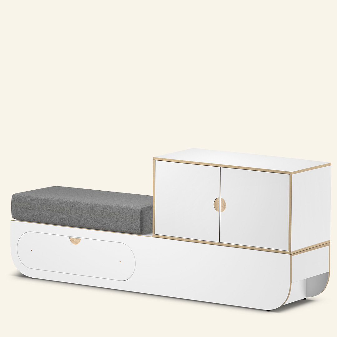 CHANGING.BENCH.WHITE